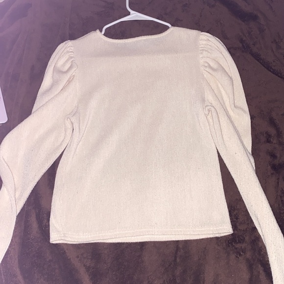 White “ZARA” long sleeve - Picture 3 of 4
